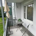 Appartio: Studio-appartement Am Stadtrand Daire