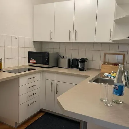 Appartio: Studio-appartement Am Stadtrand Appartement *